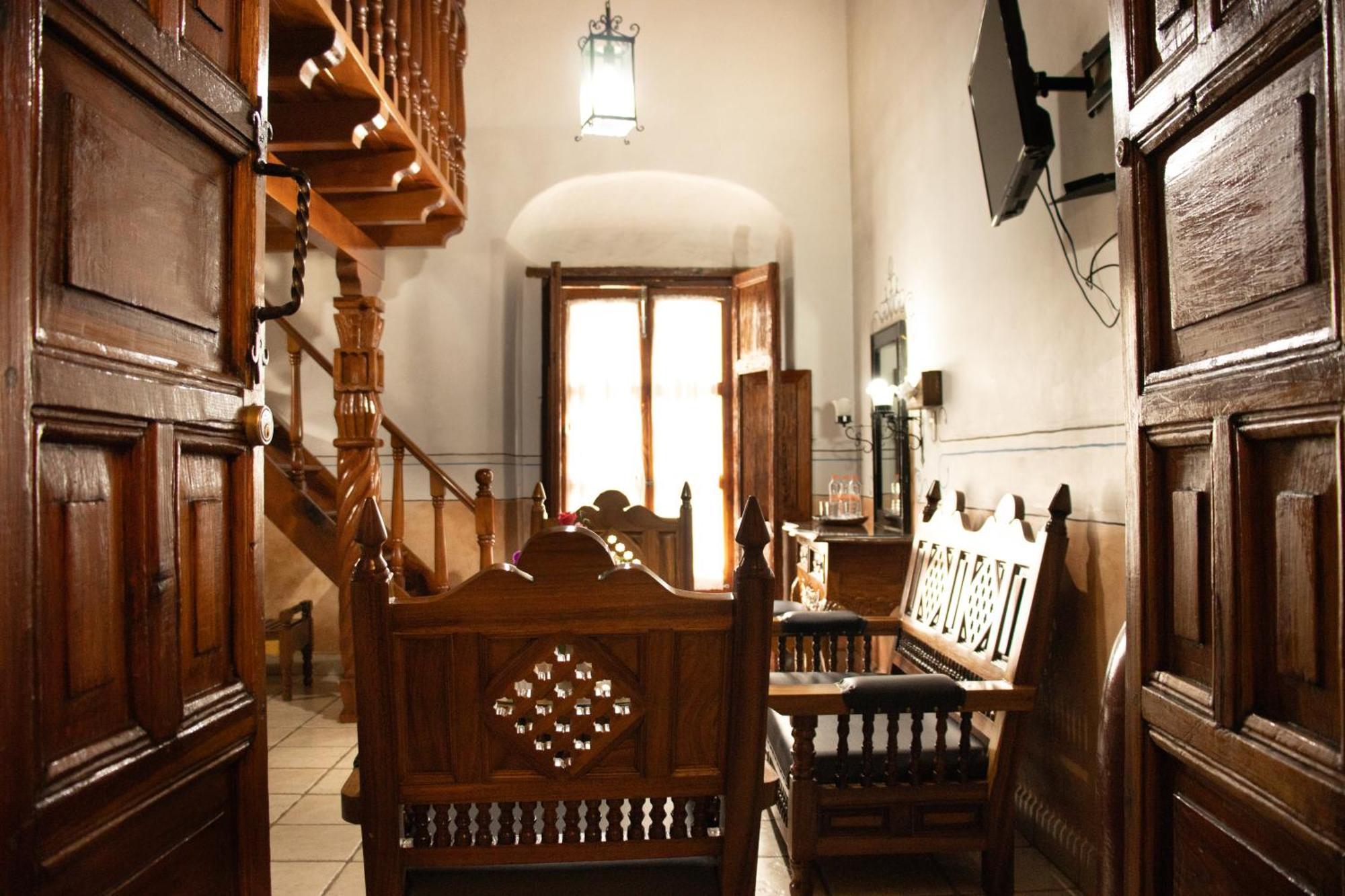 Hotel Los Escudos Pátzcuaro Buitenkant foto