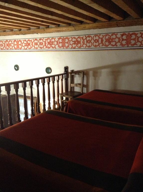 Hotel Los Escudos Pátzcuaro Buitenkant foto